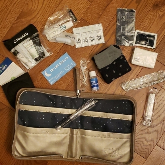 UNITED Polaris global first travel bundle - Picture 3 of 10